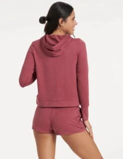 Vuori Women's Essential Hoodie -Patagonia || Krimson Klover || Outdoor Research Sales vw22620alt201
